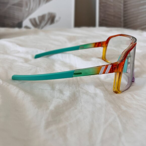 Blenders Expose // one of a kind design main image 12